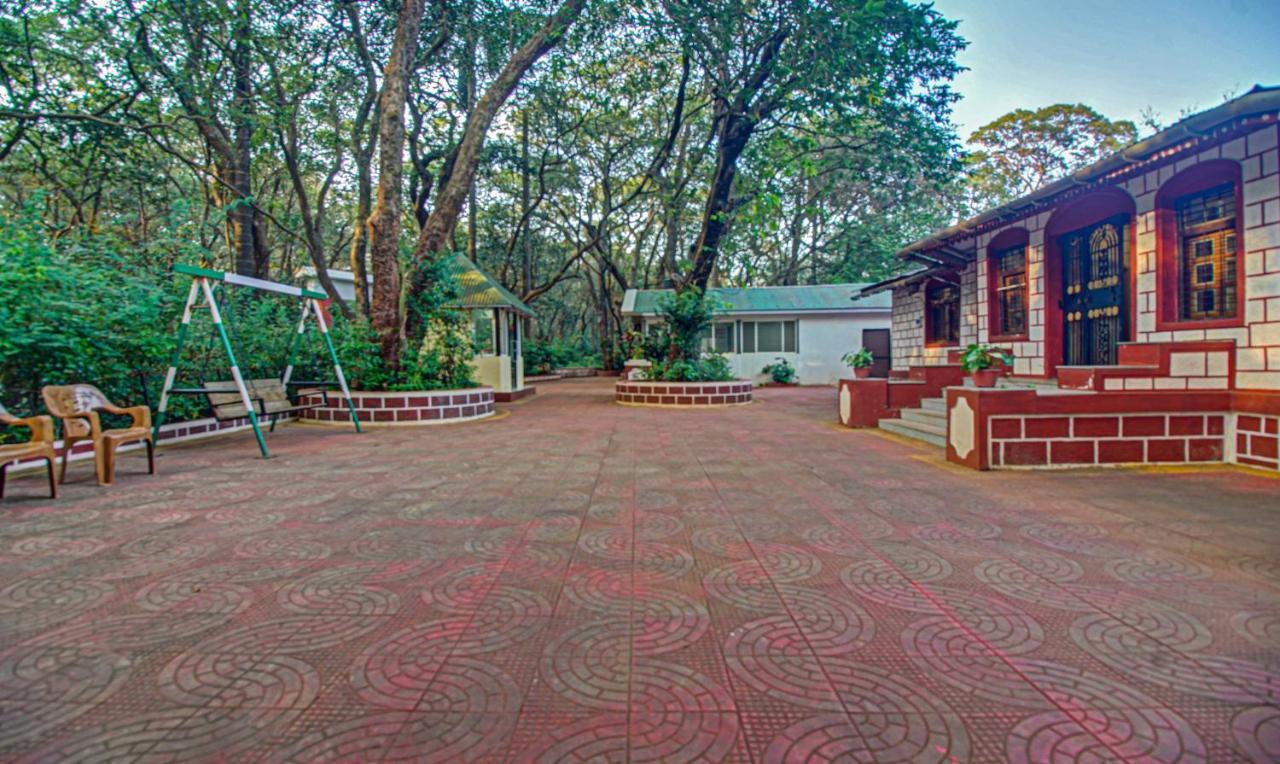 Treebo Trend Shalimar In The Forest Matheran Exterior photo